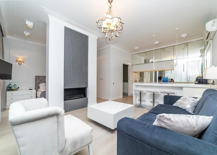 Cristal - Neptun Park By Oneapartments Apartament