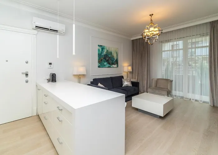 公寓 Cristal - Neptun Park By Oneapartments 格但斯克