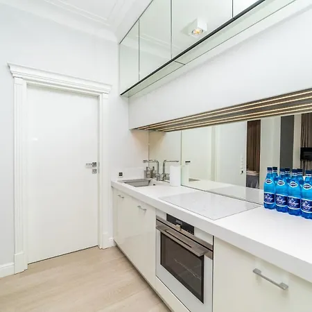 Cristal - Neptun Park By Oneapartments